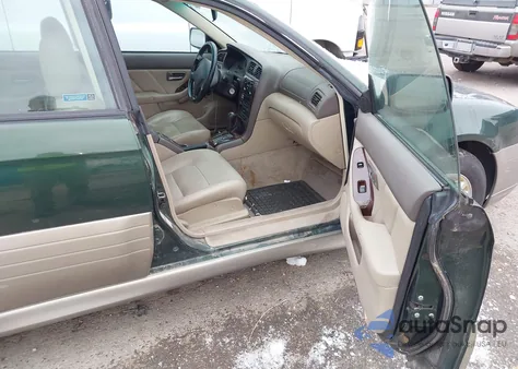 2000 Subaru Outback Limited z USA, uszkodzony, nr VIN 4S3BH6860Y7635347